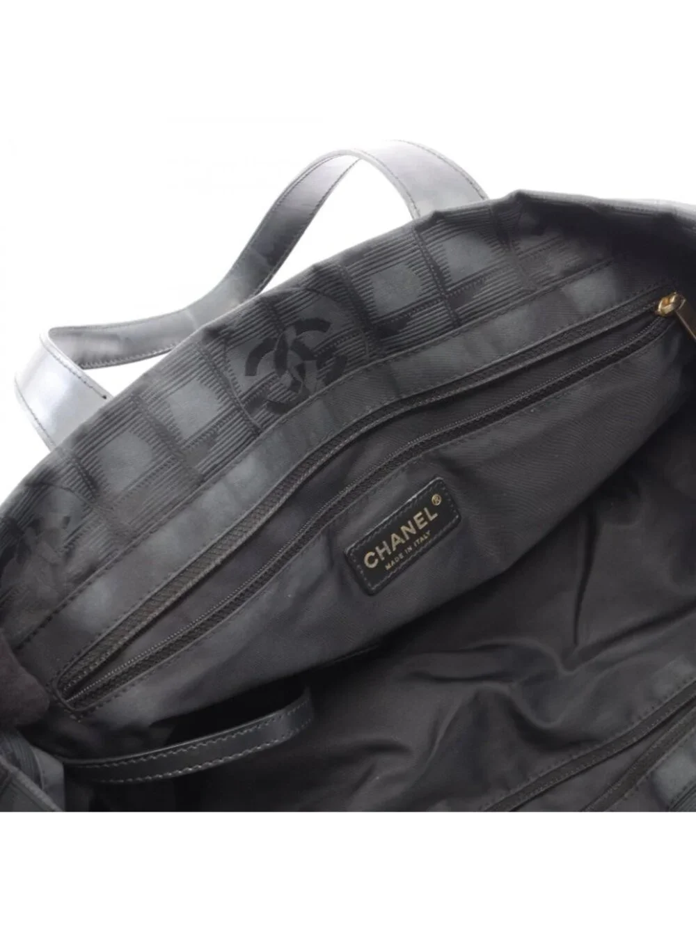 Chanel Tote New Travel Line MM Black Leather